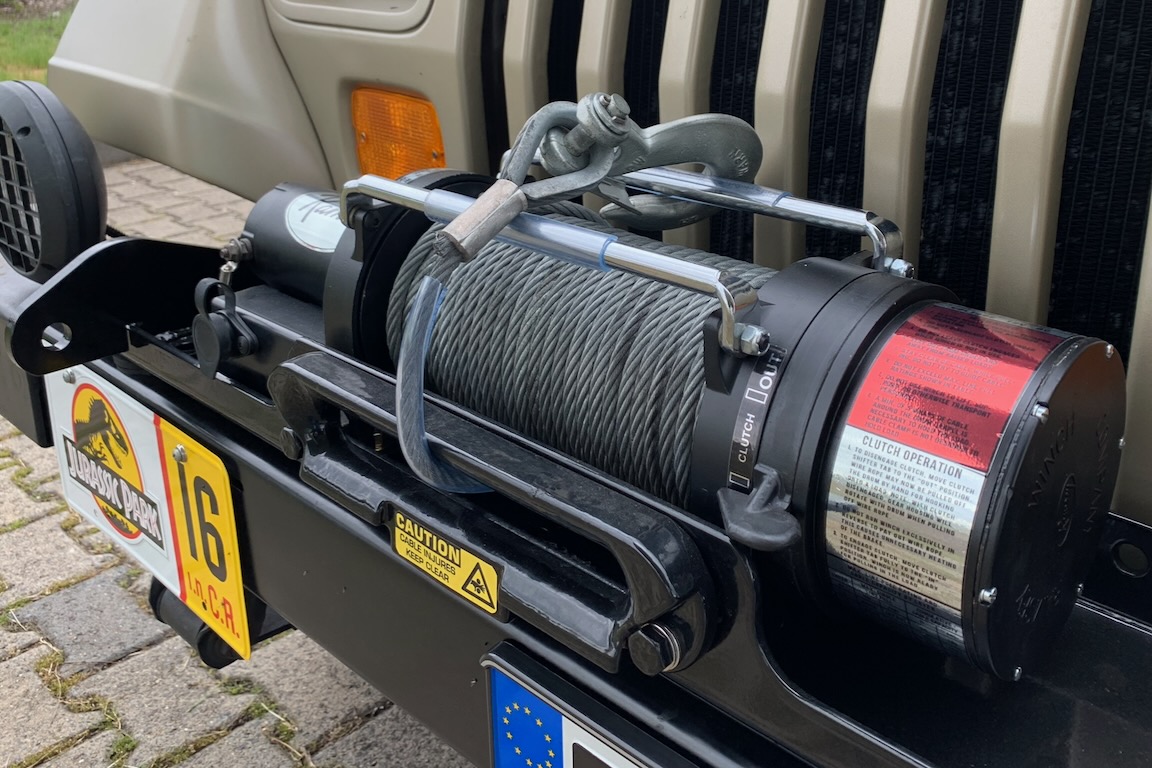 Seilwinde Ramsey REP6000 an einem „Jurassic Park“-Jeep